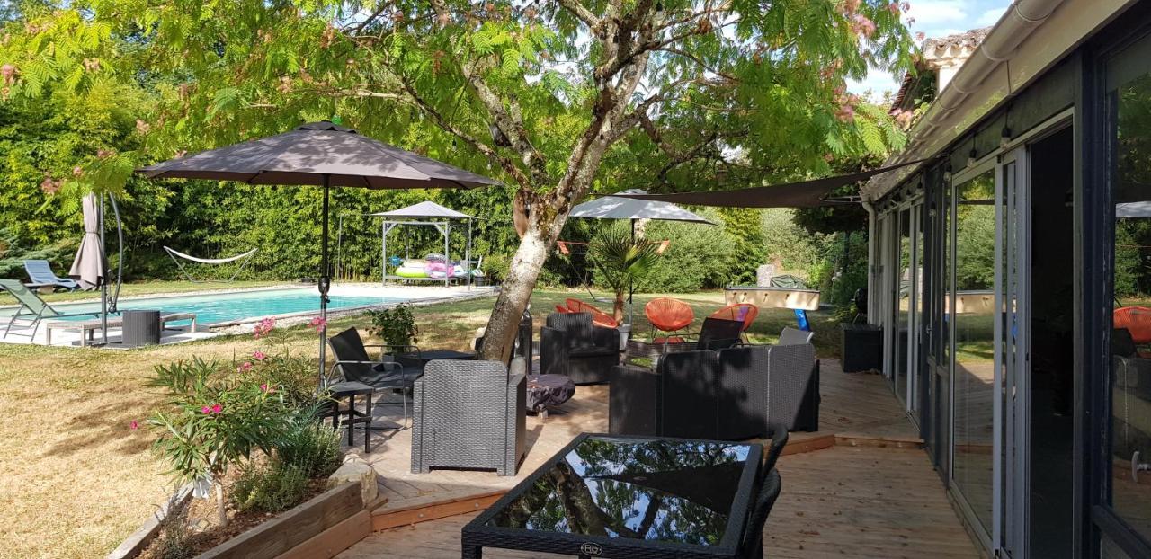 Bed and Breakfast Domaine de baïse à Feugarolles Extérieur photo